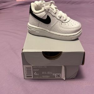 Brand New! Nike Force 1